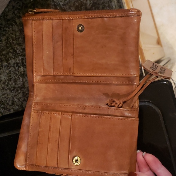 Brown leather wallet - Picture 3 of 6
